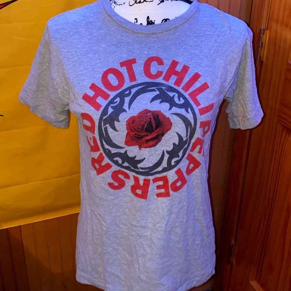 Band T-Shirt, Red Hot Chili Peppers, Gray, Size M